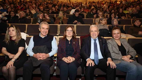 Nâzım Hikmet 124. Yaşında Bursa'da Anıldı