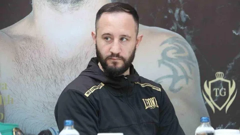 Demir Yumruk Altay, Muğla’da Altın Kemer İçin Ringe Çıkacak