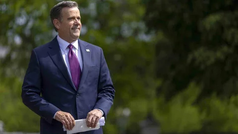 CIA Başkanı Ratcliffe Venezuela'da Görüştü