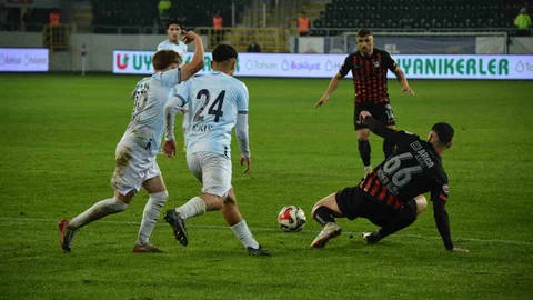 Çorum FK, Adana Demirspor'u 4-1 Yendi