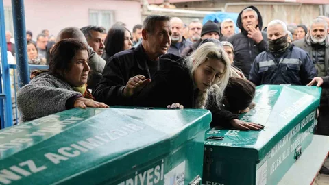 Kardeşler, Babaları Tarafından Öldürüldü