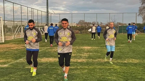 Söğütspor Antalya Kampına Başladı