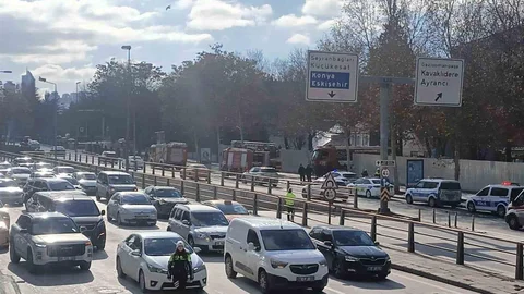 İçişleri Bakanlığı'nda Konteyner Yangını Çıktı