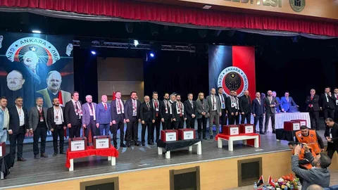 Arda Çakmak Yeniden Gençlerbirliği Başkanı Oldu