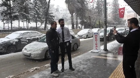 Kilis’te Kar Yağışı Etkili Oluyor