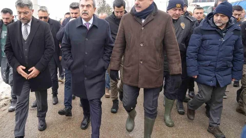 Yangında İki Kişi Hayatını Kaybetti