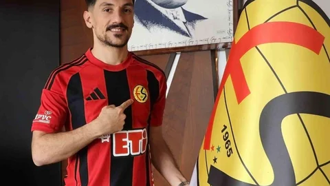 Eskişehirspor Yeni Transferini Gerçekleştirdi