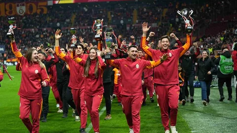 Galatasaray'da İki Değişiklik Yapıldı