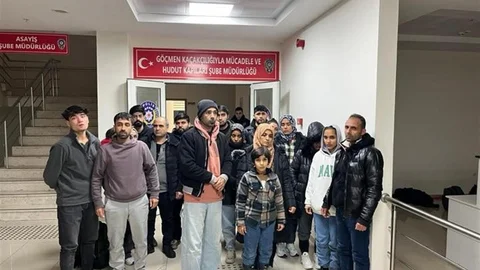 Manisa'da Düzensiz Göçmen Yakalandı