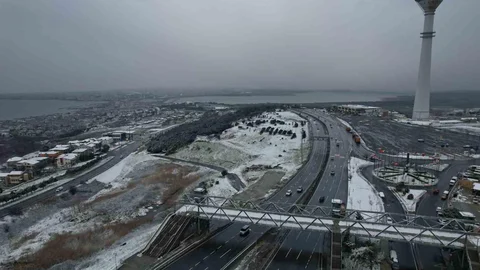 Beylikdüzü'nde Kar Manzaraları Havadan Görüntülendi
