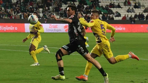 Konyaspor Eyüpspor ile 4. Maçına Çıkıyor