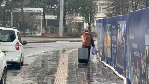 Diyarbakır'da Tekrar Kar Yağışı Başladı