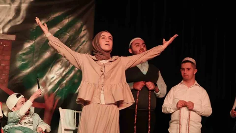 Engelli Bireyler Bursa'da Sahne Aldı