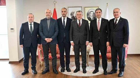 Gençlik ve Spor Bakanı Bak Gaziosmanpaşa'da İncelemelerde Bulundu