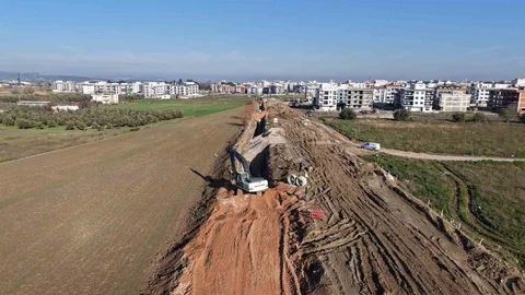 Manisa'da Büyük Altyapı Projesi Devam Ediyor