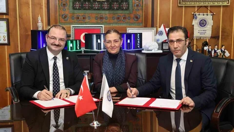 Atatürk Üniversitesi'nden Geleneksel El Sanatlarına Destek