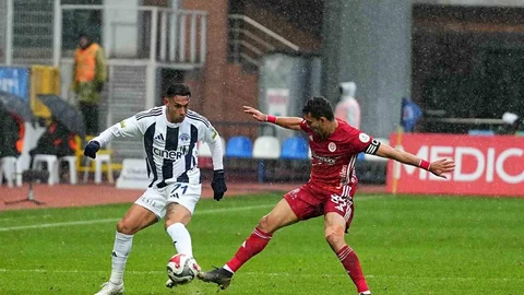 Kasımpaşa ve Antalyaspor Golsüz Beraberlikte Kaldı