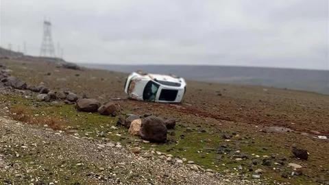 Gercüş'te Araç Takla Attı