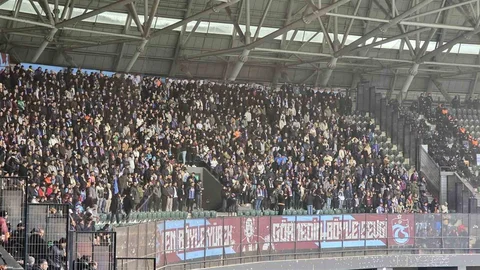 Trabzonspor Taraftarı Kocaeli'de Takımını Destekledi