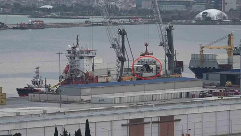 Dron Saldırısına Uğrayan Gemi Samsun'da Demirledi