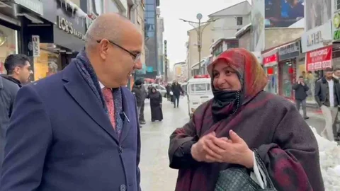 Ağrı'da Vali Koç'un Duygusal Veda Ziyareti