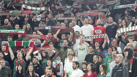 Karşıyaka, Aliağa Petkimspor'u Uzatmada Yendi