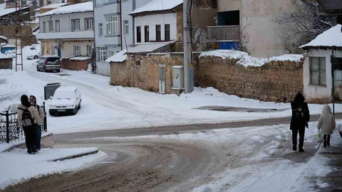 Bayburt'ta Buzlanma ve Çığ Uyarısı