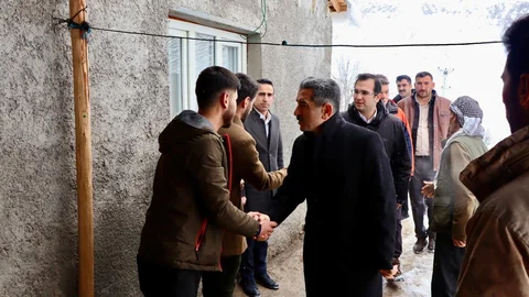 Şırnak'ta Çığ Düşen Köyde İnceleme Yapıldı