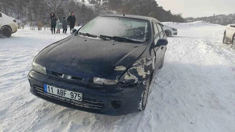 Bilecik'te Otomobil Kazası: 1 Yaralı