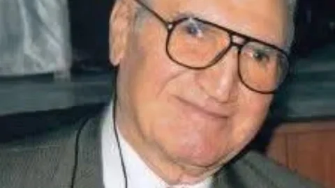 Aydın'da Eski Eğitimci Hayatını Kaybetti