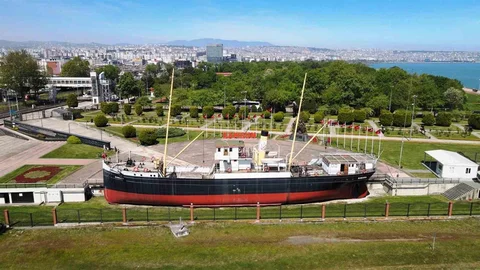 Bandırma Vapuru Samsun'a Taşınıyor