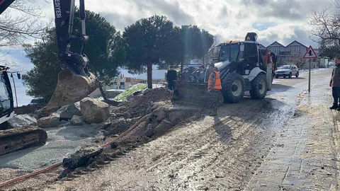 Sinop'ta Heyelan Sonrası Onarım Çalışmaları Başladı