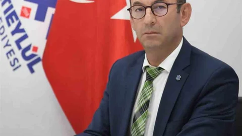 Altıeylül Belediyesi'nde Görev Değişimi Yaşandı