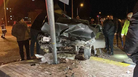 Çorum'da Trafik Kazası: 4 Yaralı