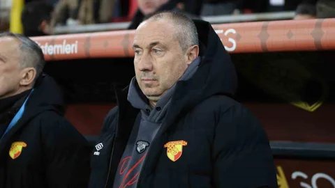 Göztepe Teknik Direktörü Stoilov'dan Açıklamalar