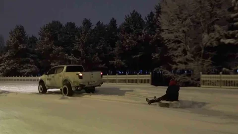 Erzurum'da Kış Eğlencesi Keyfi