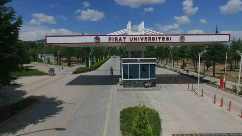 Fırat Üniversitesi Küresel Sıralamada Yükseldi