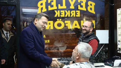 Niğde'de Vali Akmeşe Esnafı Ziyaret Etti