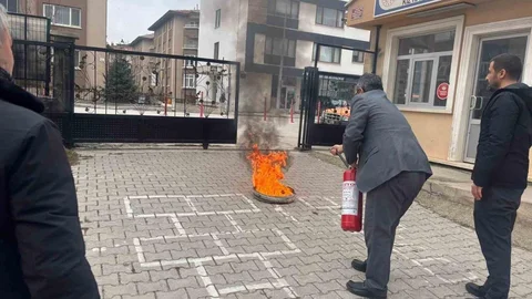 Afyonkarahisar'da AFAD'dan Eğitim ve Tatbikat