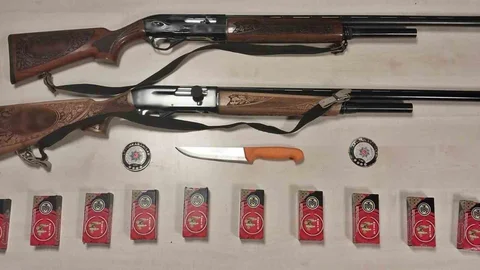 Afyonkarahisar'da Bıçak Taşıyanlara Cezalar Verildi