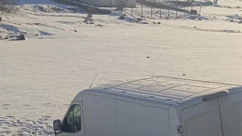 Gercüş'te Minibüs Devrildi, 3 Yaralı