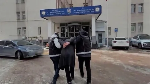 Uyuşturucu Ticareti Yapan Şahıs Yakalandı