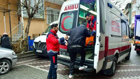 Esenyurt'ta Ücretsiz Ambulans Hizmeti Devam Ediyor