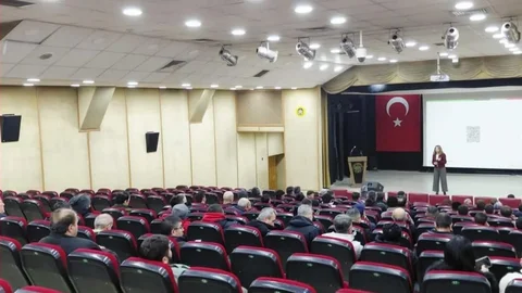 Tavşanlı'da Teknoloji Bağımlılığı Semineri