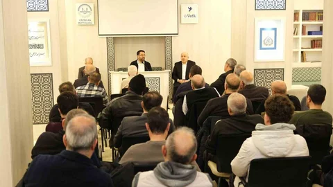 Erzincan'da Hayırseverlerle Toplantı Yapıldı