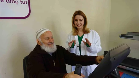 Moral Evi'nde Neşe Dolu Anlar