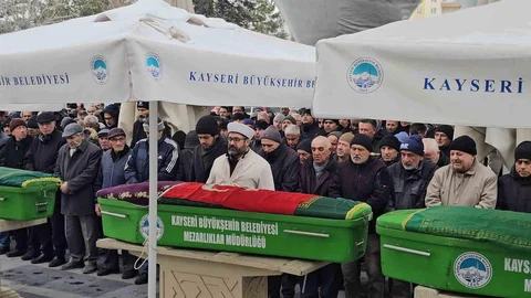 Kayseri'de 102 Yaşındaki Gazinin Kızı Vefat Etti