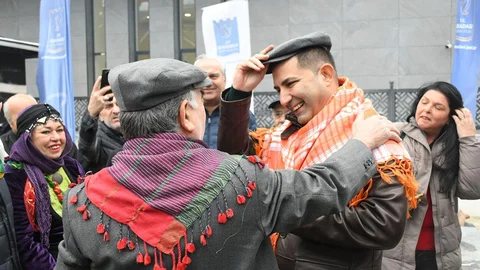 Kuşadası'nda Çadırda Hizmet Sürecek