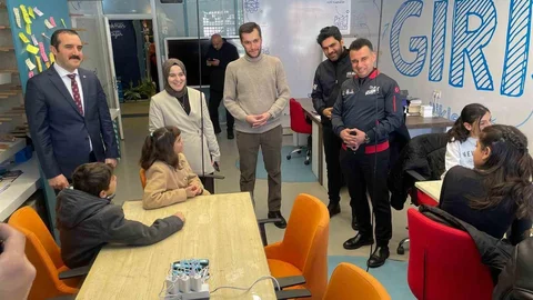 Kış Bilim ve Teknoloji Kampı Erzurum'da Yapıldı