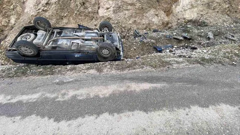 Bilecik'te Takla Atan Araçta İki Yaralı